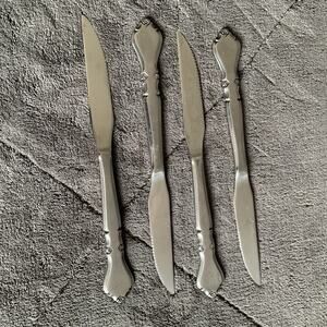 Stanley Roberts DORCHESTER Stainless Rogers Burnished Flatware 9” Steak Knives